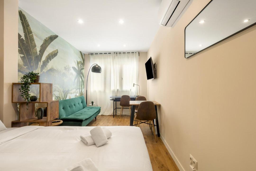 1 Bedroom 1 Bathroom Furnished - Chueca - Modern Functional - Mintystay Мадрид Экстерьер фото